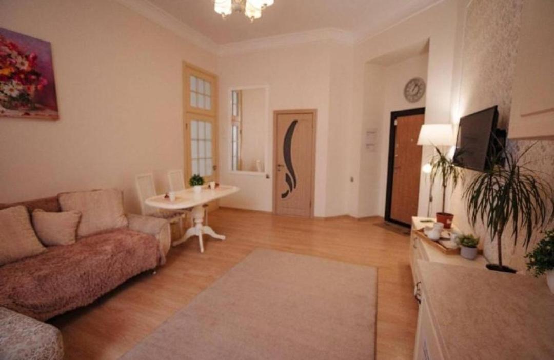 Apartment on Sumskaya 46 Family Harkiv Dış mekan fotoğraf