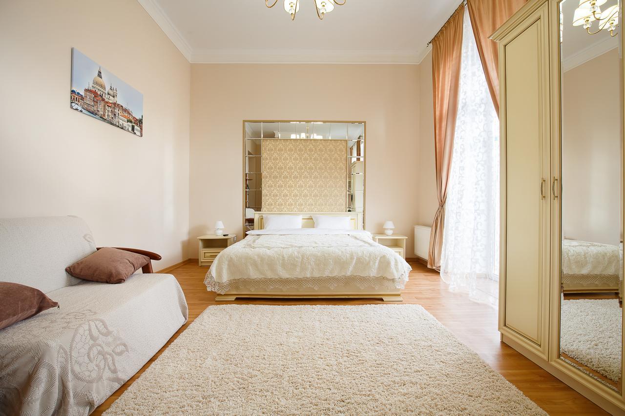 Apartment on Sumskaya 46 Family Harkiv Dış mekan fotoğraf